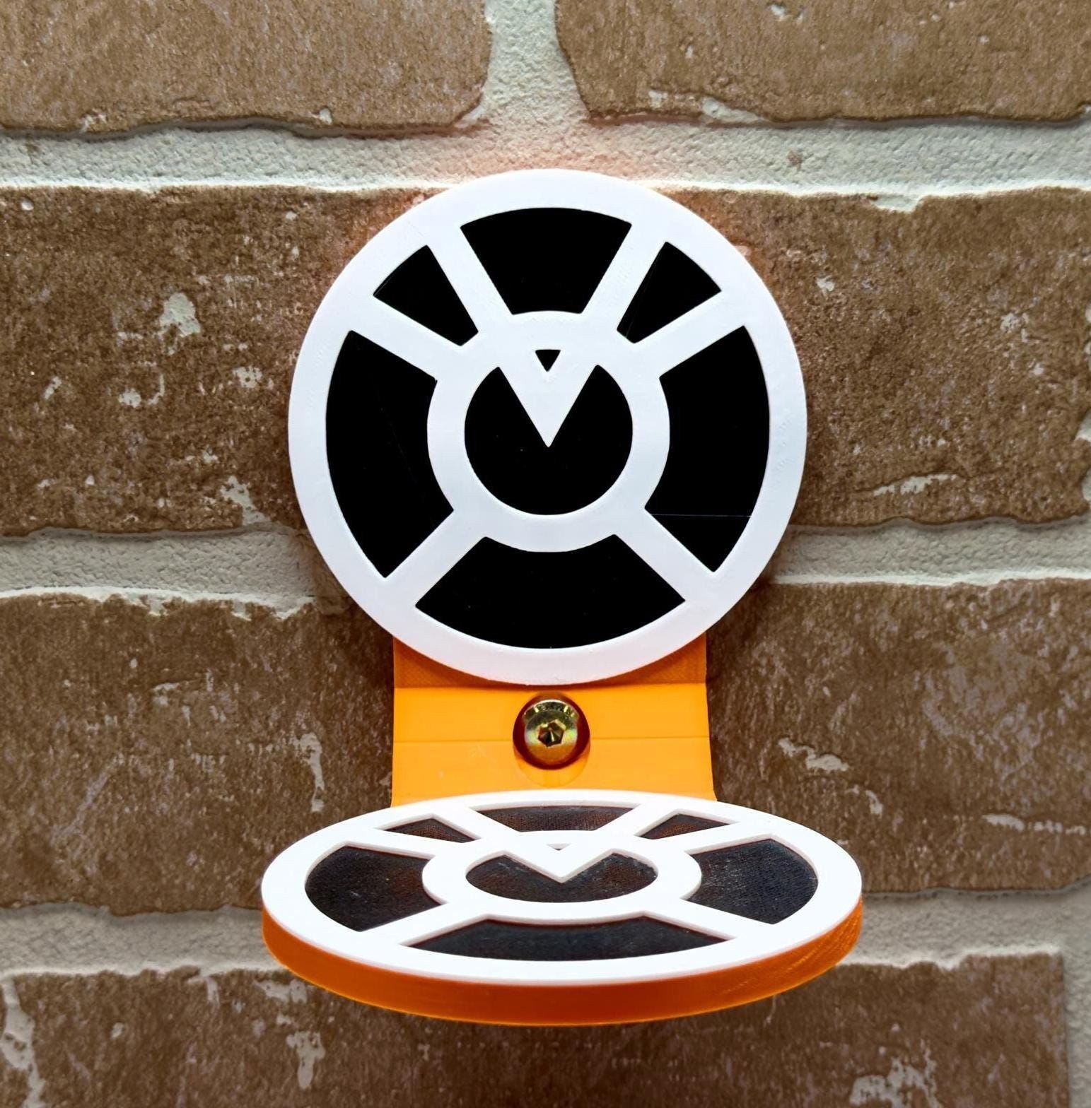 Orange Lantern-Inspired Floating Display Shelf for Action Figures - product photo 1