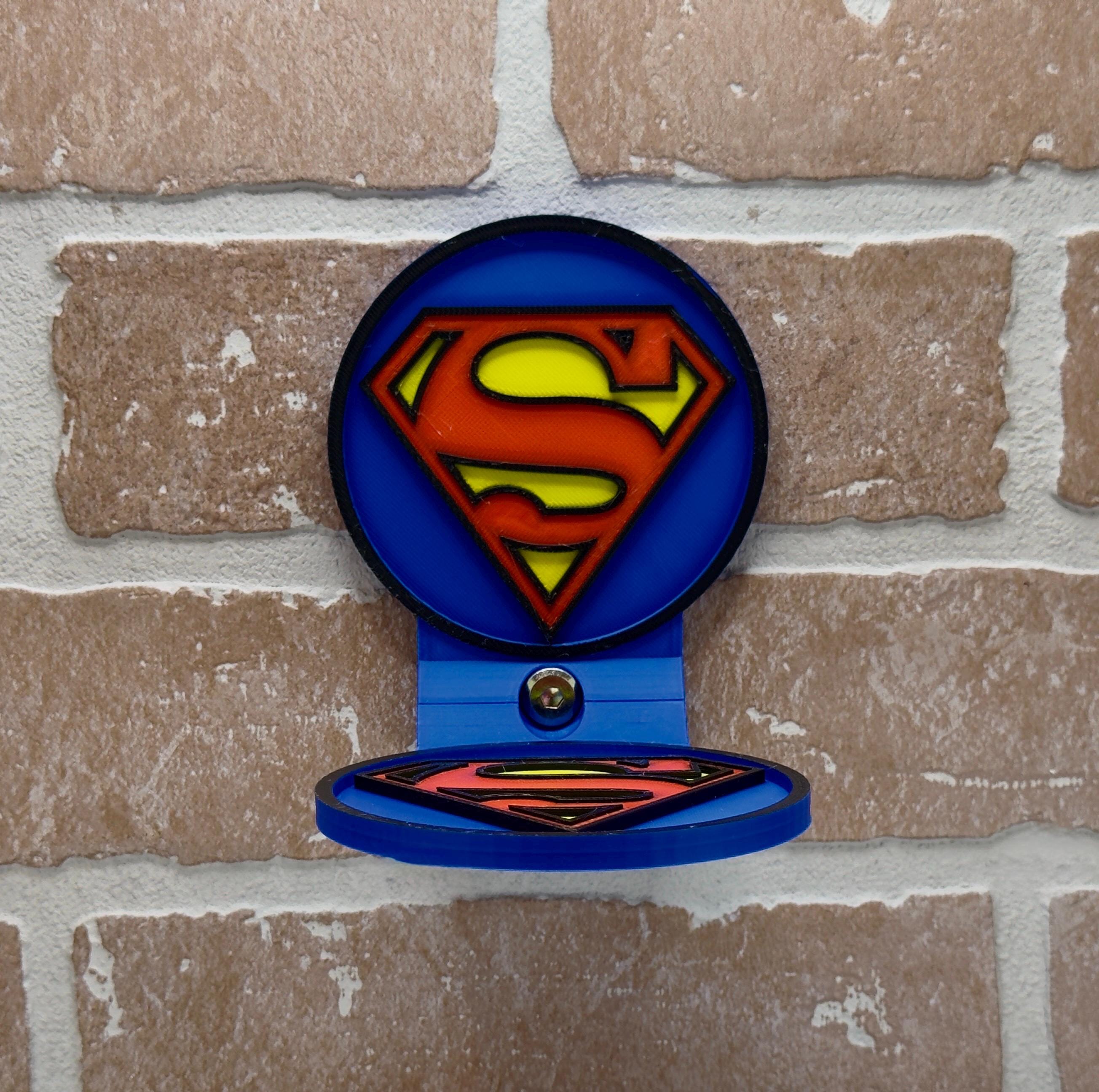 Superman Shield-Inspired Floating Display Shelf - product photo 1