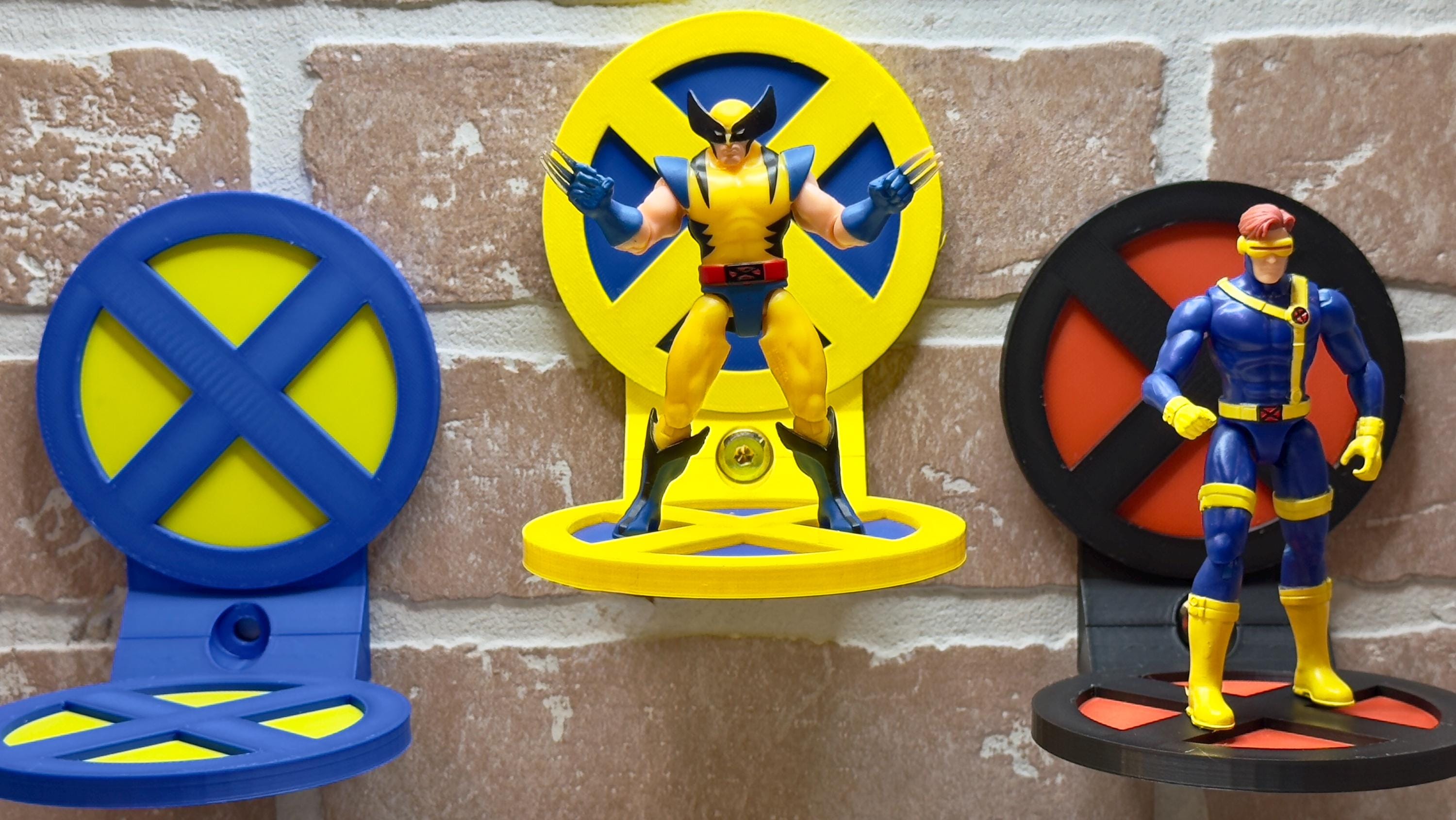 X-Men-Inspired Floating Display Shelf for Action Figures - product photo 7